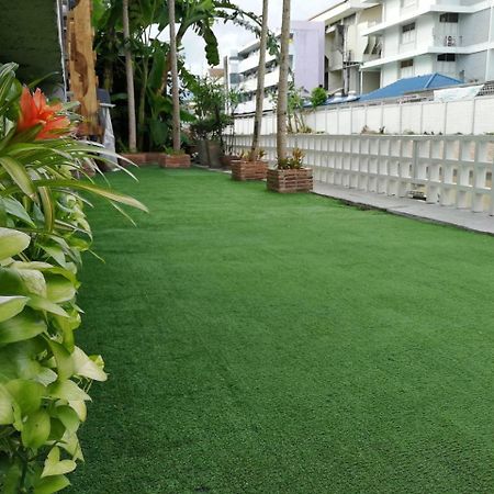 Mad Monkey Hostel Bangkok Luaran gambar