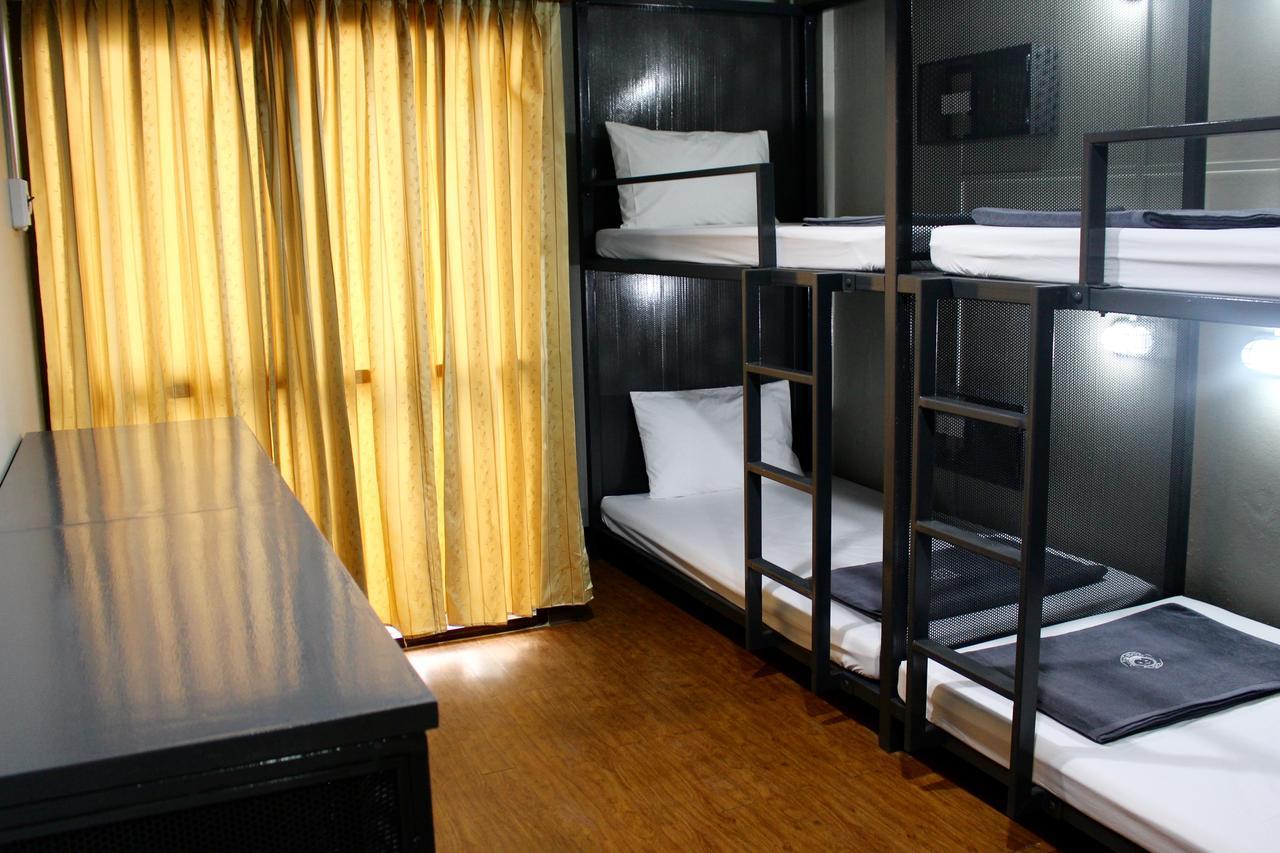 Mad Monkey Hostel Bangkok Luaran gambar
