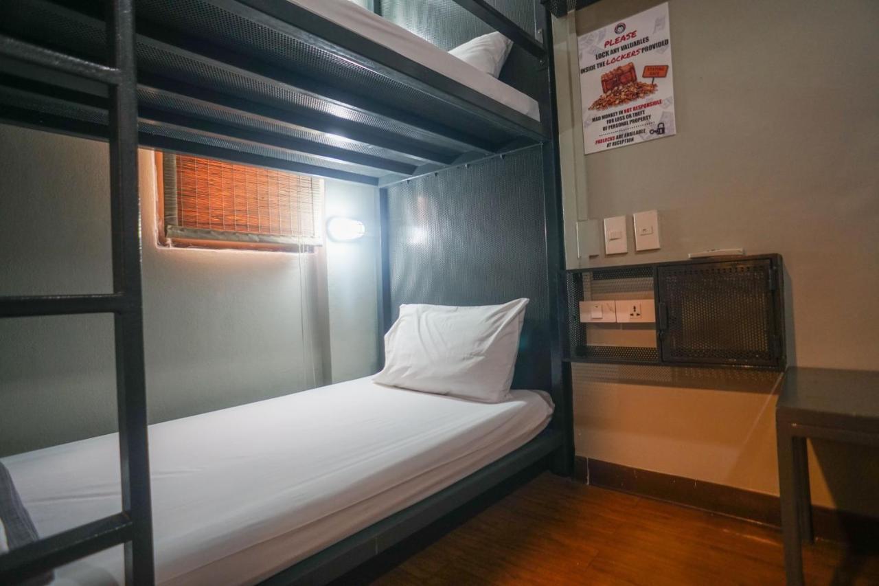 Mad Monkey Hostel Bangkok Bilik gambar